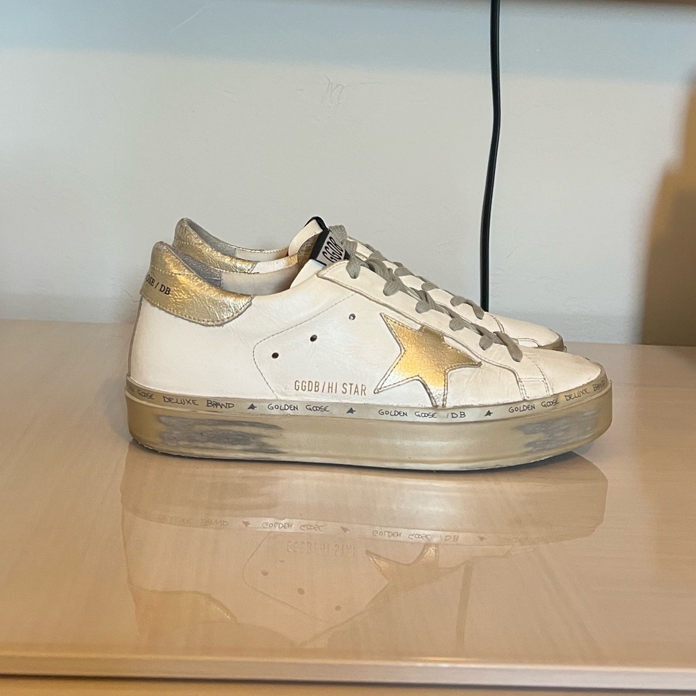 SOLD Golden Goose Hi Star